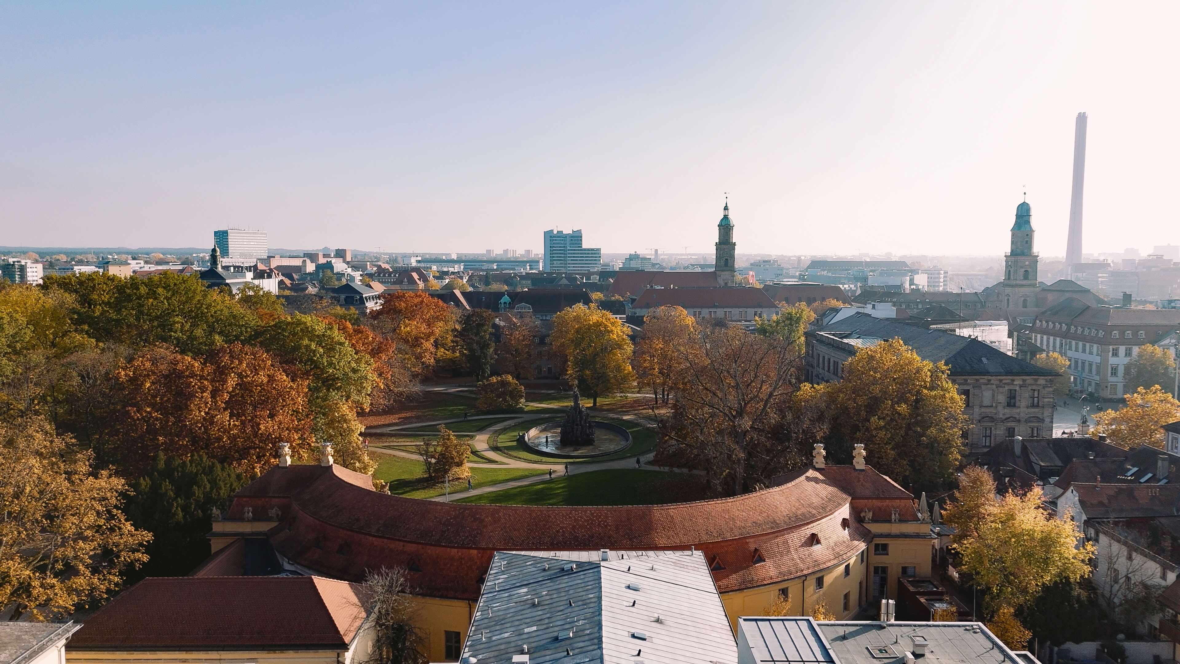 Friedrich-Alexander-Universität Erlangen-Nürnberg campus scene